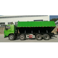 风8x4华神轻量化侧翻7米6工程自卸车 前4后8侧翻7米6